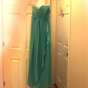 Davids Bridal NWT Dress